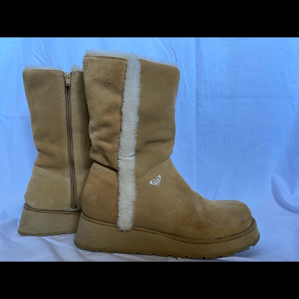 VINTAGE Roxy Chilly Boots